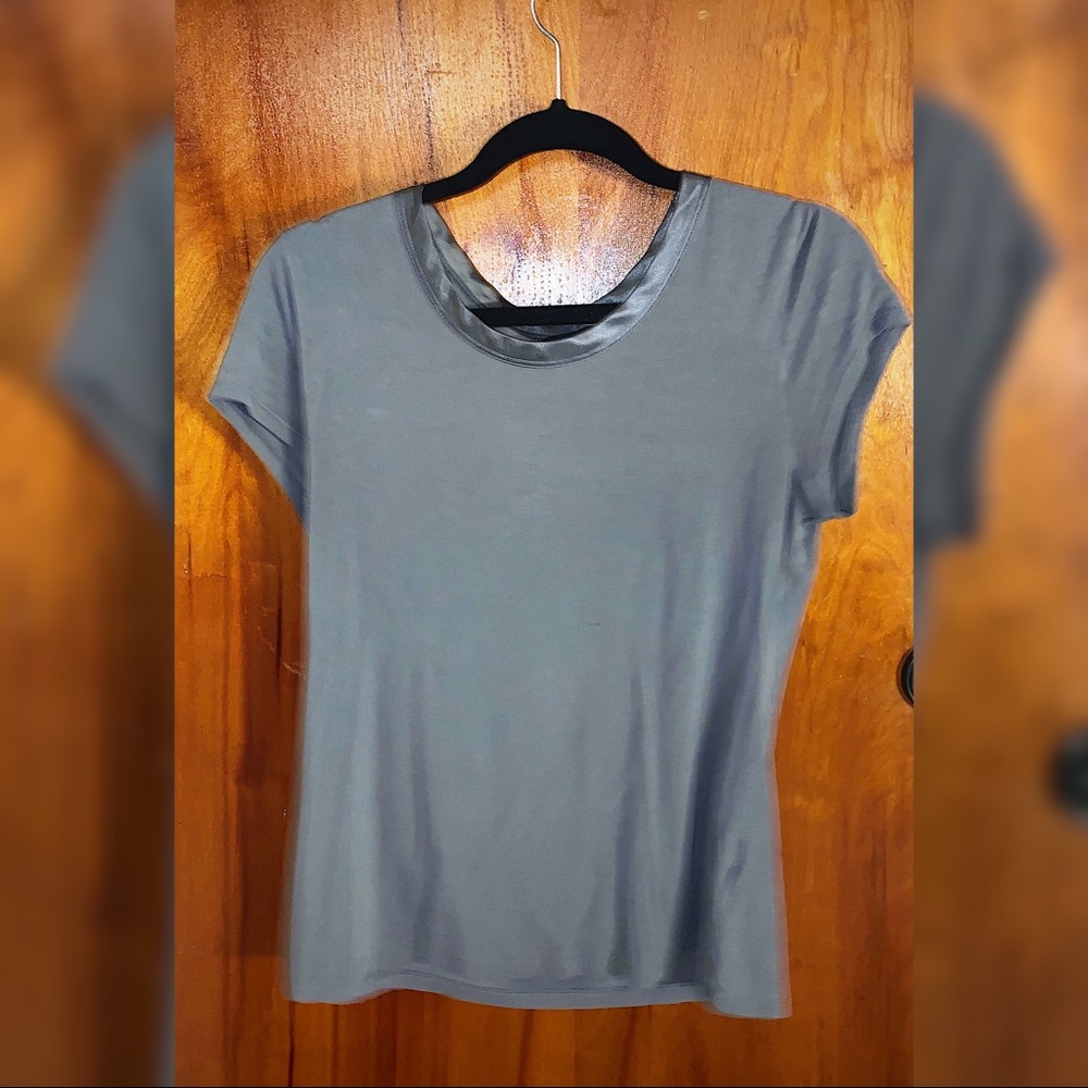 Cute grey top